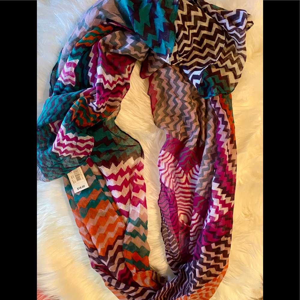 ⚜️Beautiful Fashion scarf 🆕⚜️